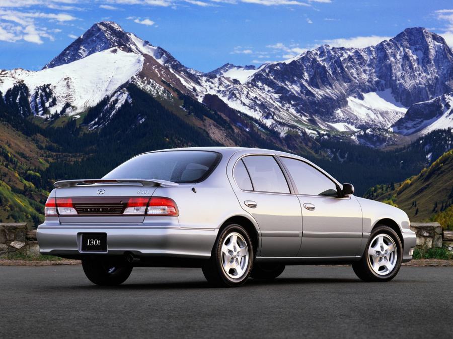  Infiniti I30 1996 года  (фото 2 из 7)